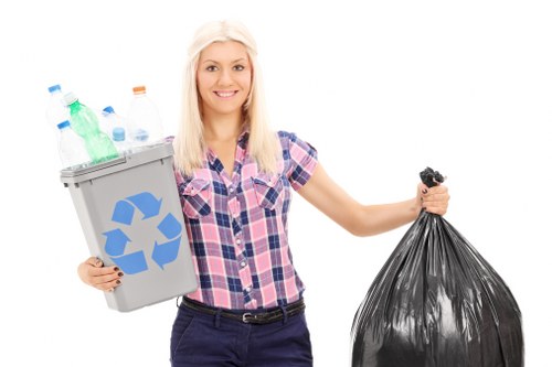 Efficient builders waste removal process in Thornton Heath